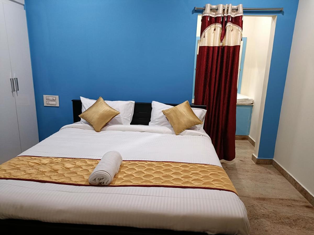 Four Seasons Home Stay تيروباتي المظهر الخارجي الصورة